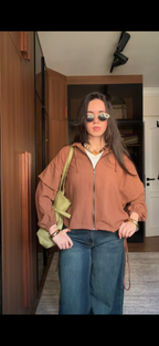 Bubble-pop mocha blouse