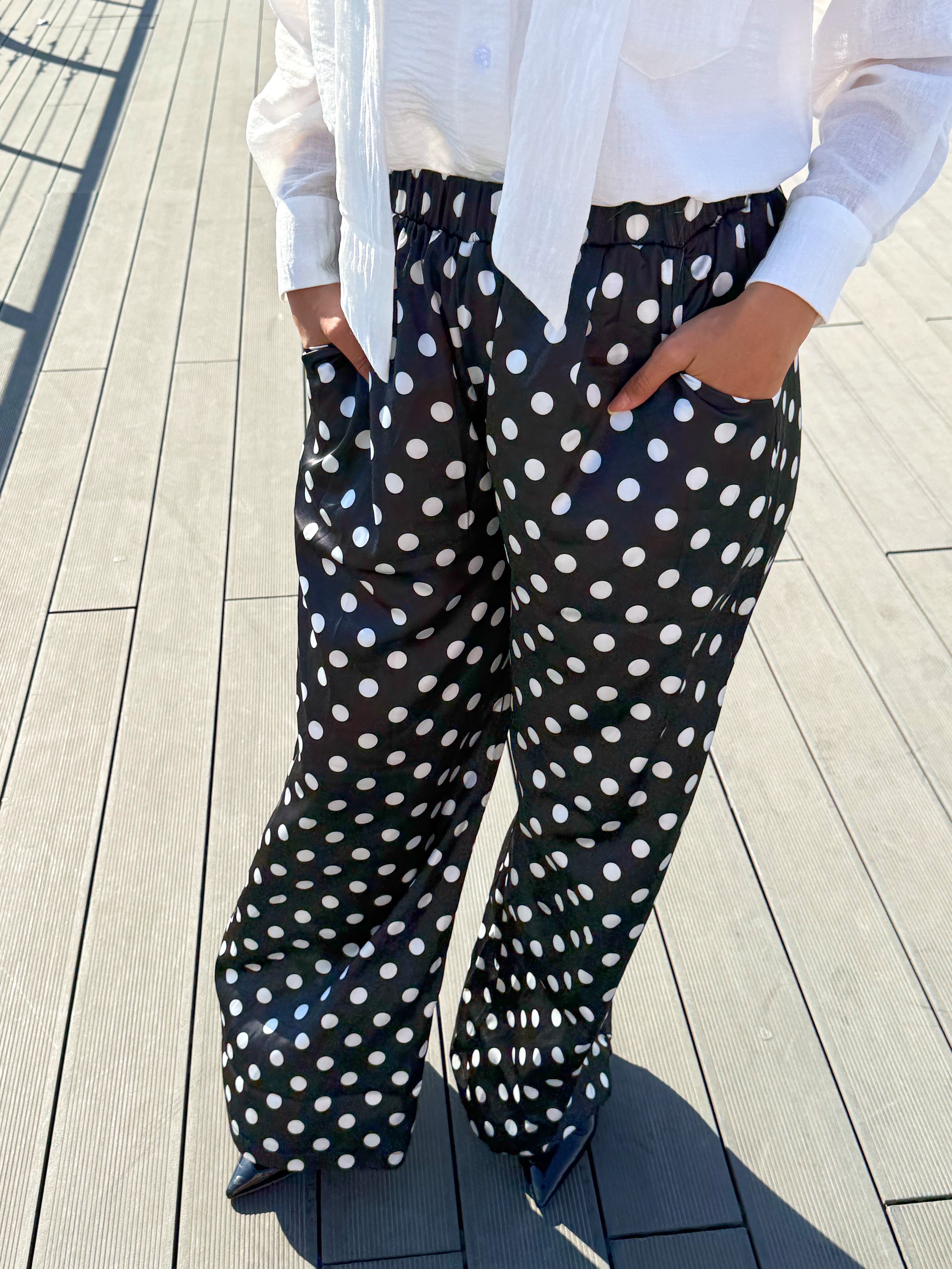 Dotted Ease Pant - Black